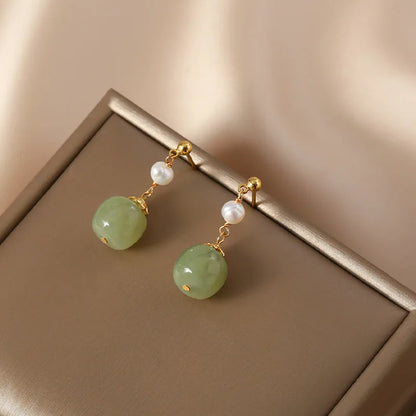 100% Natural Freshwater Pearl & Nephrite Jade Stone 14K Gold